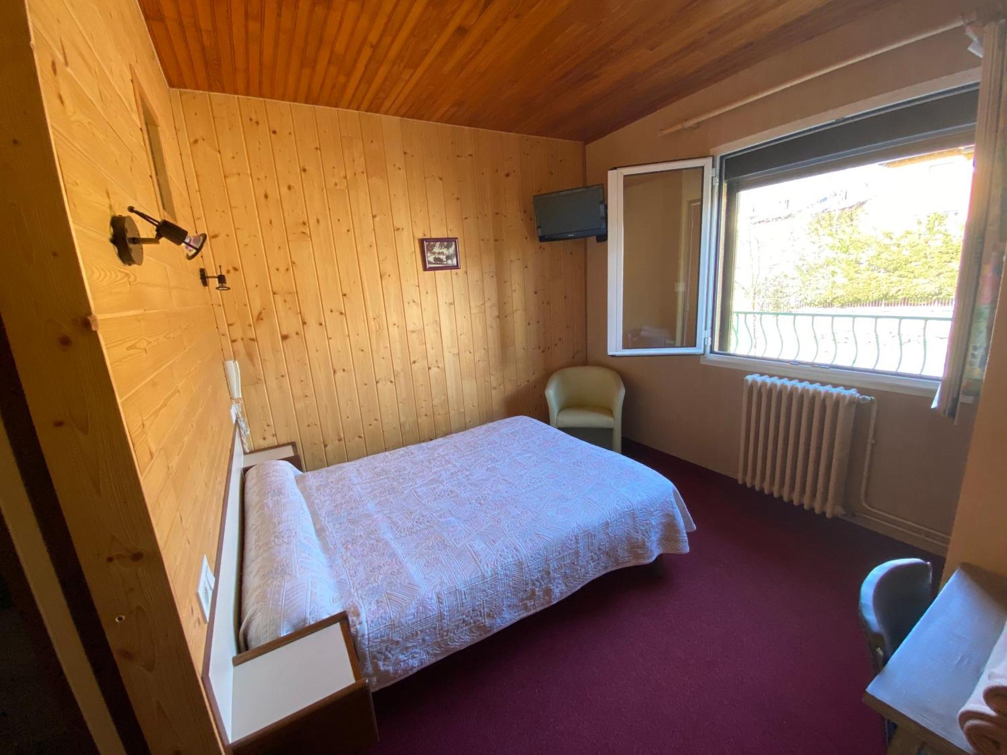 Relais Du Belloch Angoustrine Екстер'єр фото